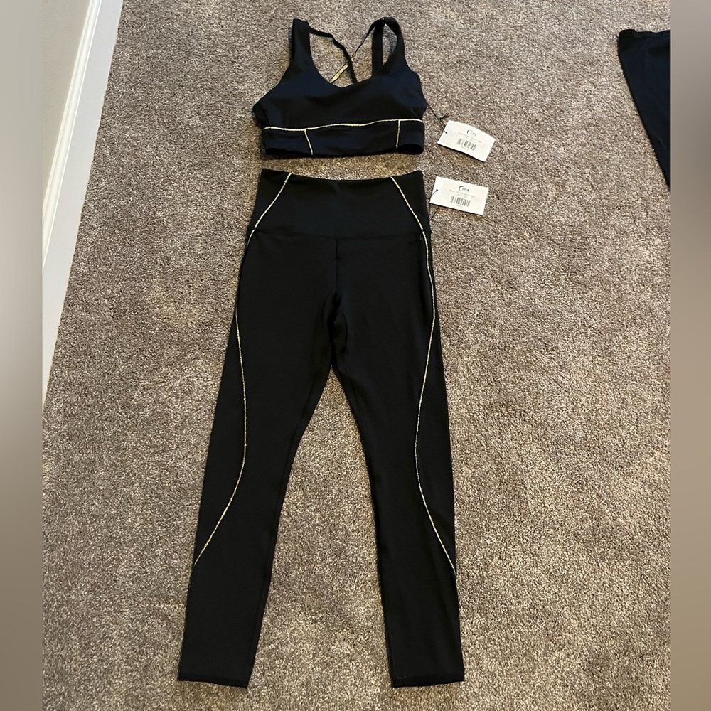 ZYIA *NEW* Black Gilded Light n Tight Top and Leggings - XS, tags still on